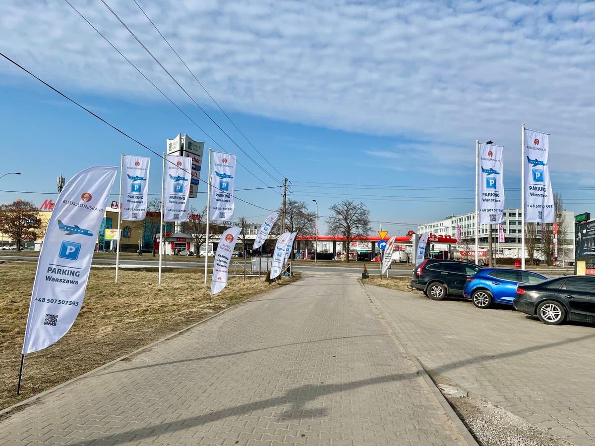 Monitorowany parking blisko Lotniska Chopina